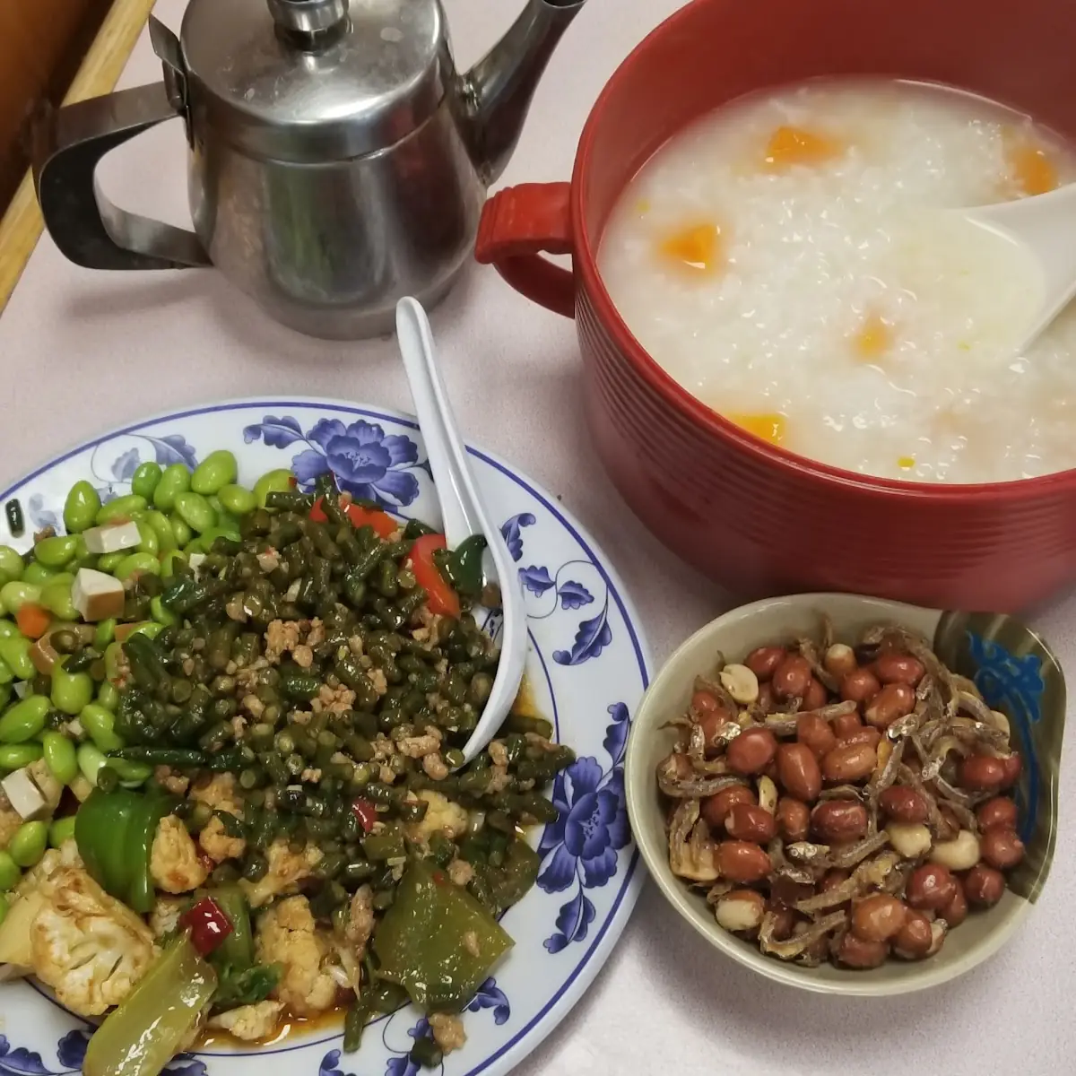 地瓜稀飯 sweet potato porridge